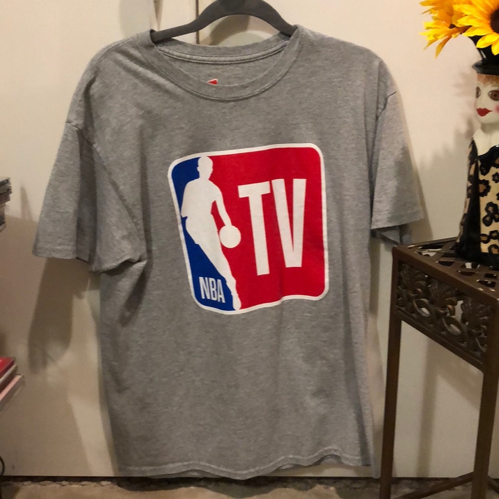 NBA TV shirt buy Hanes. large. - Picture 1 of 4